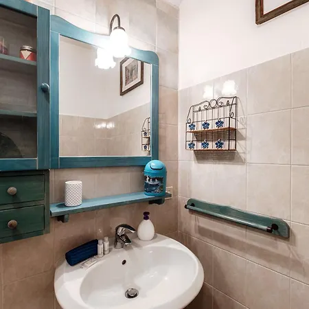 La Casa Di Giada - Downtown *